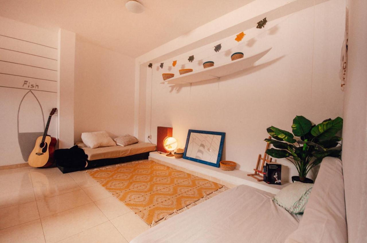 Albergue International Surf Camp Only Surf
