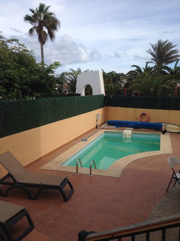 Albergue International Surf Camp Only Surf